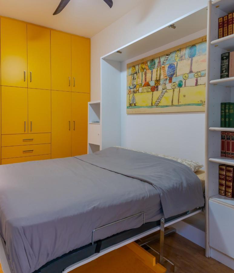 Academia Apartments By The Park Athena Bagian luar foto